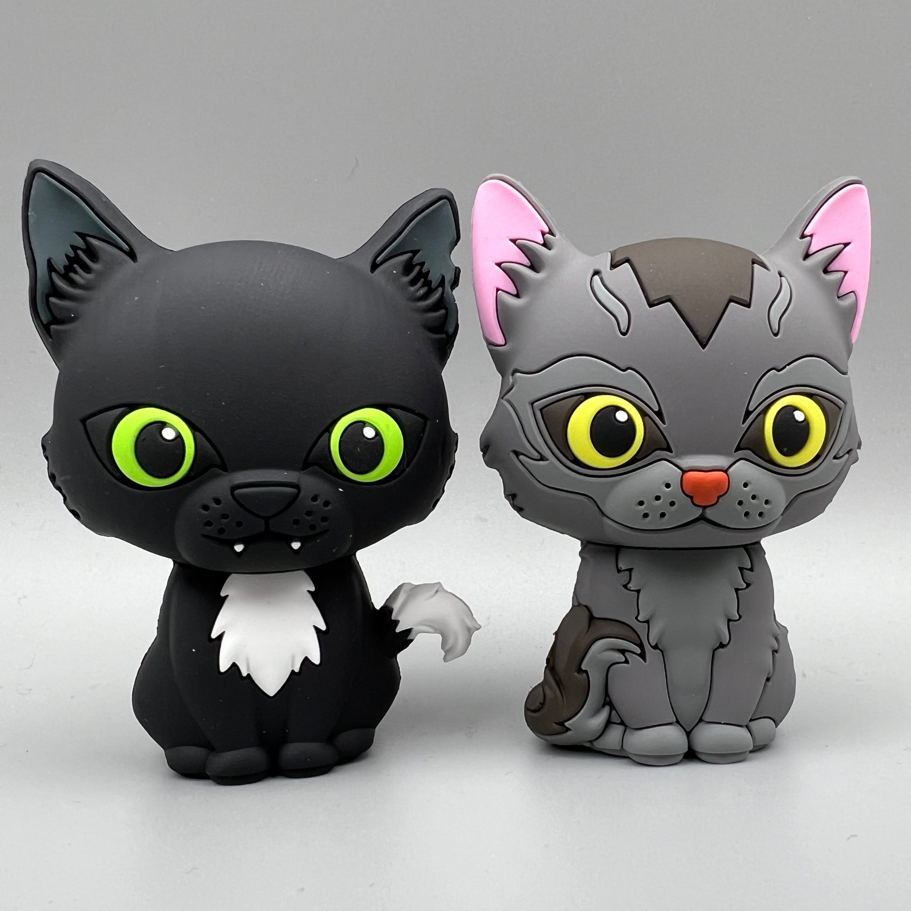 Cuervito y Látigo - Mini figuras coleccionables (Los cuatro clanes)