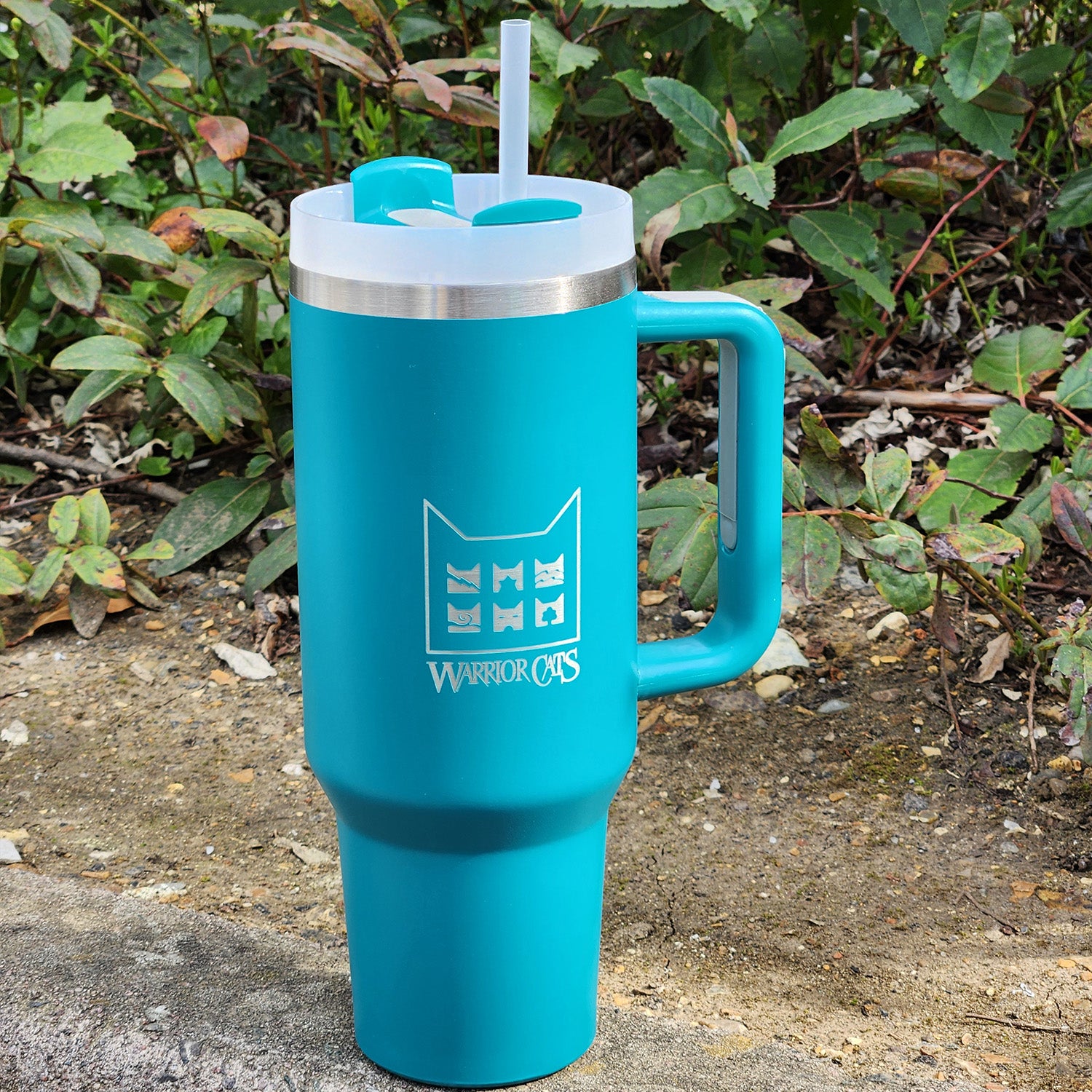 Warrior Cats Giant Travel Mug with Straw