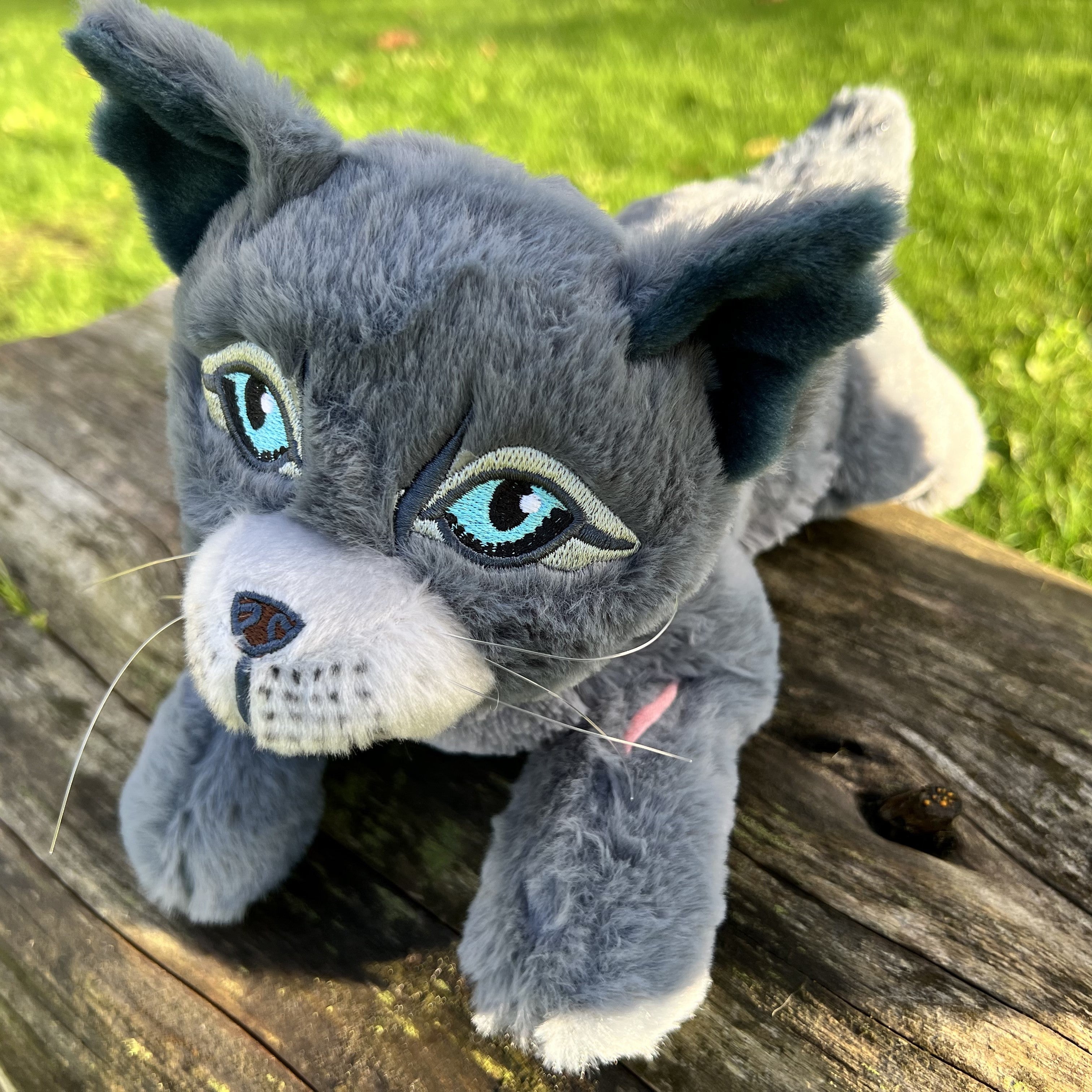 Peluche grande de gato Bluestar