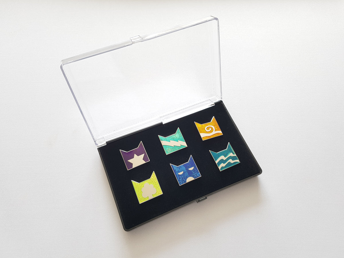 Clan Collector's Pin Badge Set