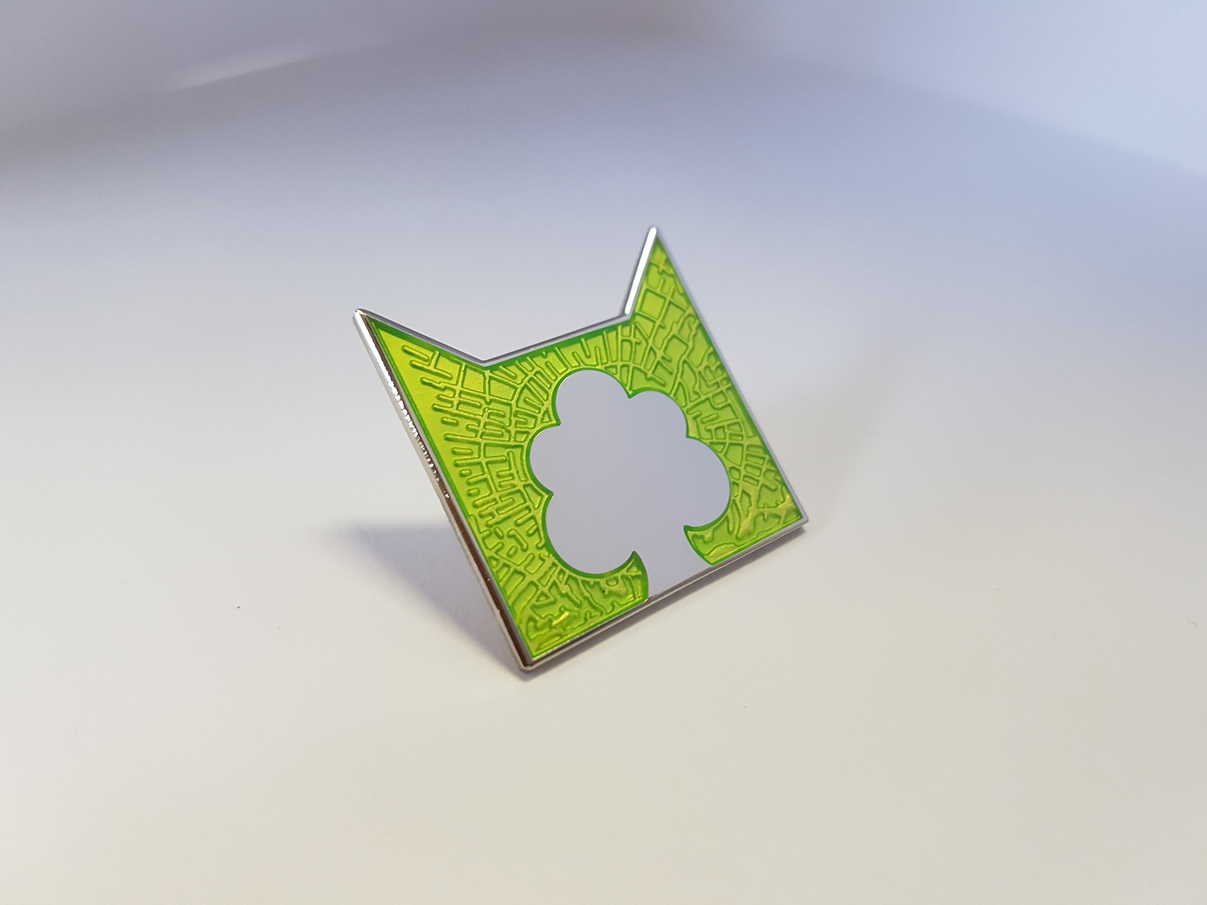 Pin de colección del Clan del Cielo