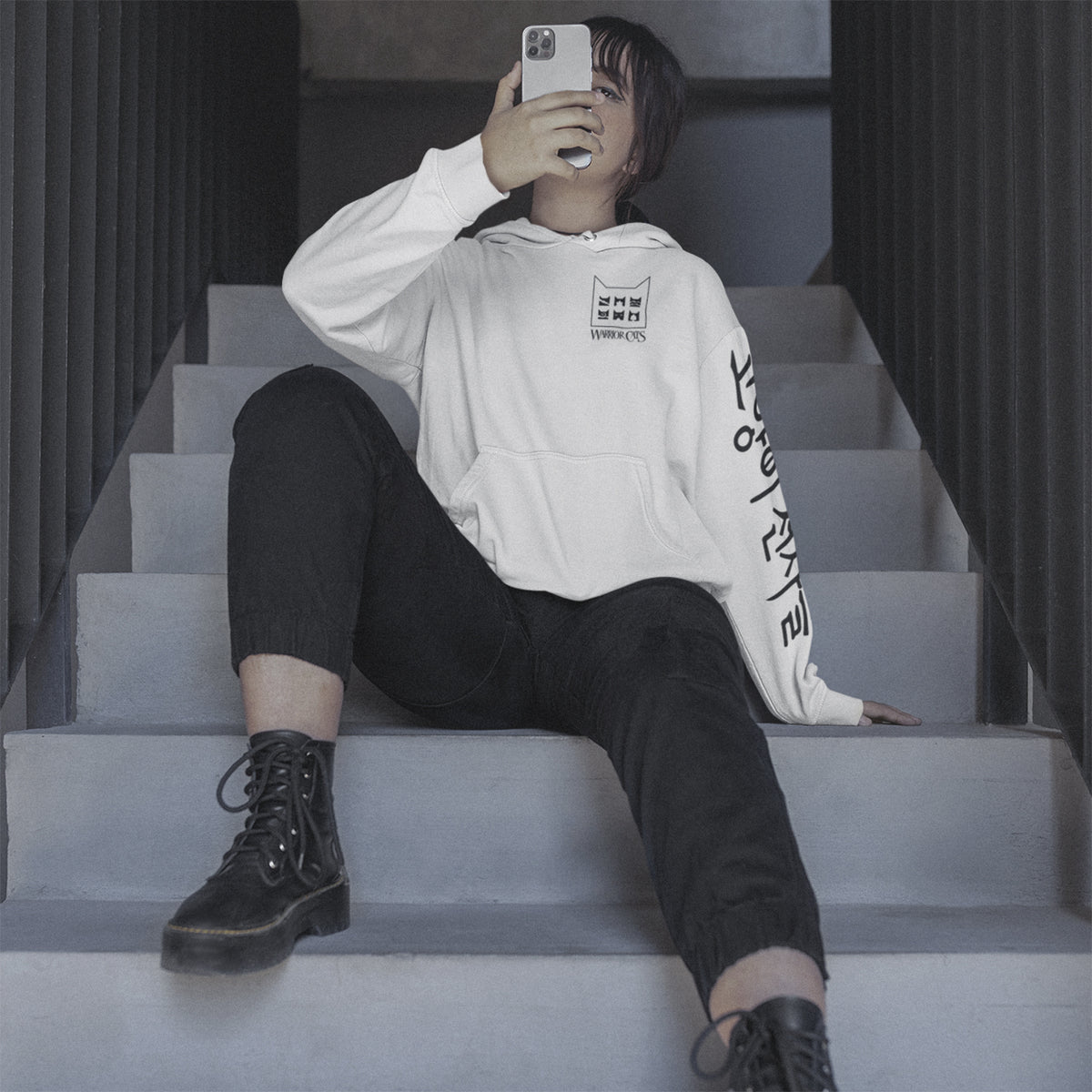 Sudadera con texto coreano Clan para adulto unisex