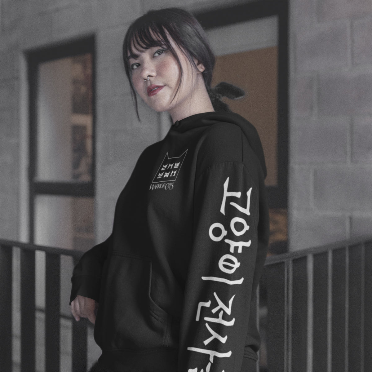 Sudadera con texto coreano Clan para adulto unisex